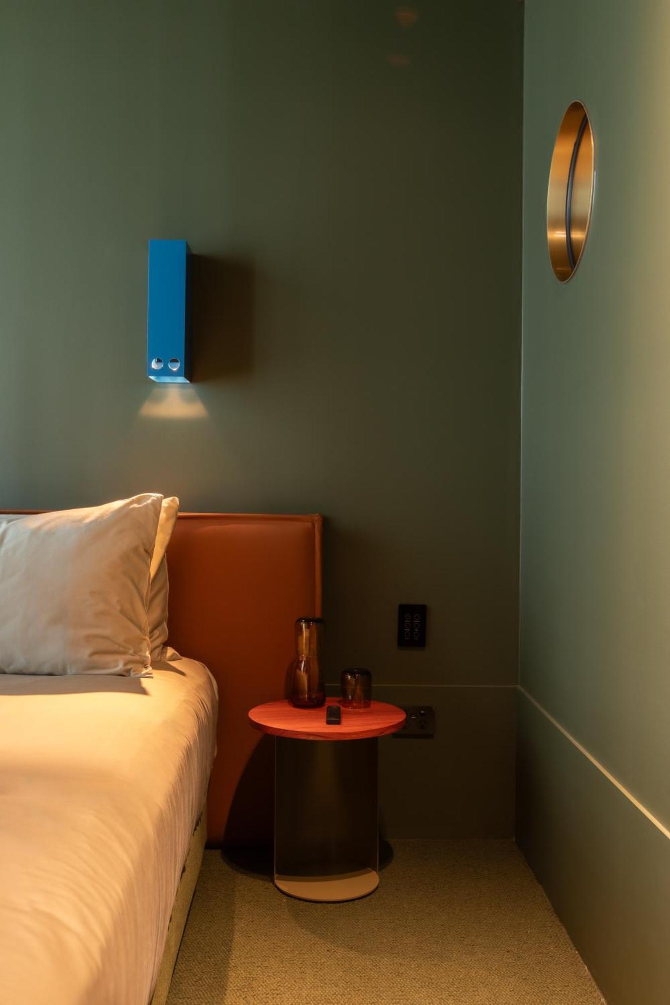 Hyde Melbourne Place Екстериор снимка