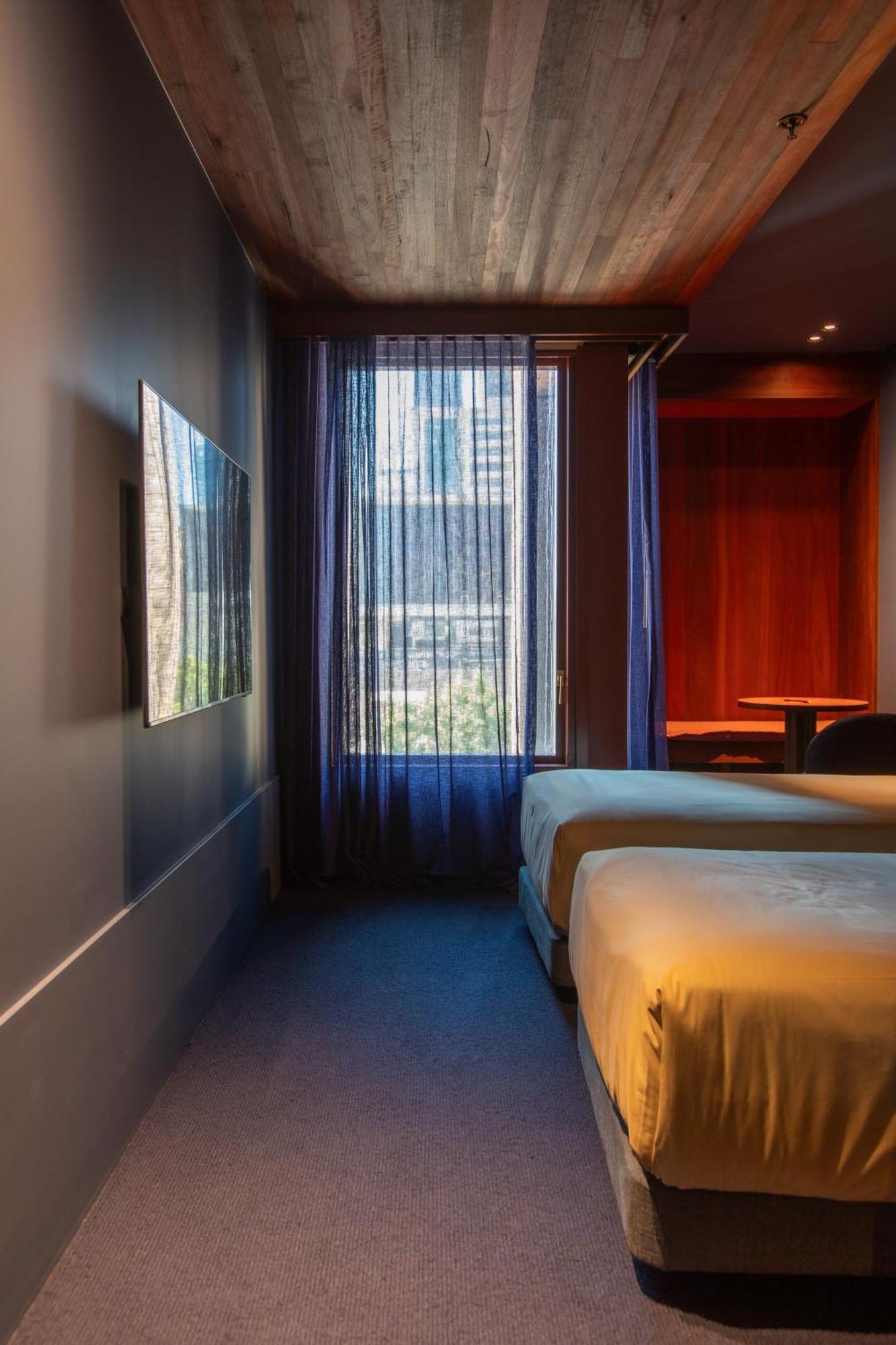 Hyde Melbourne Place Екстериор снимка